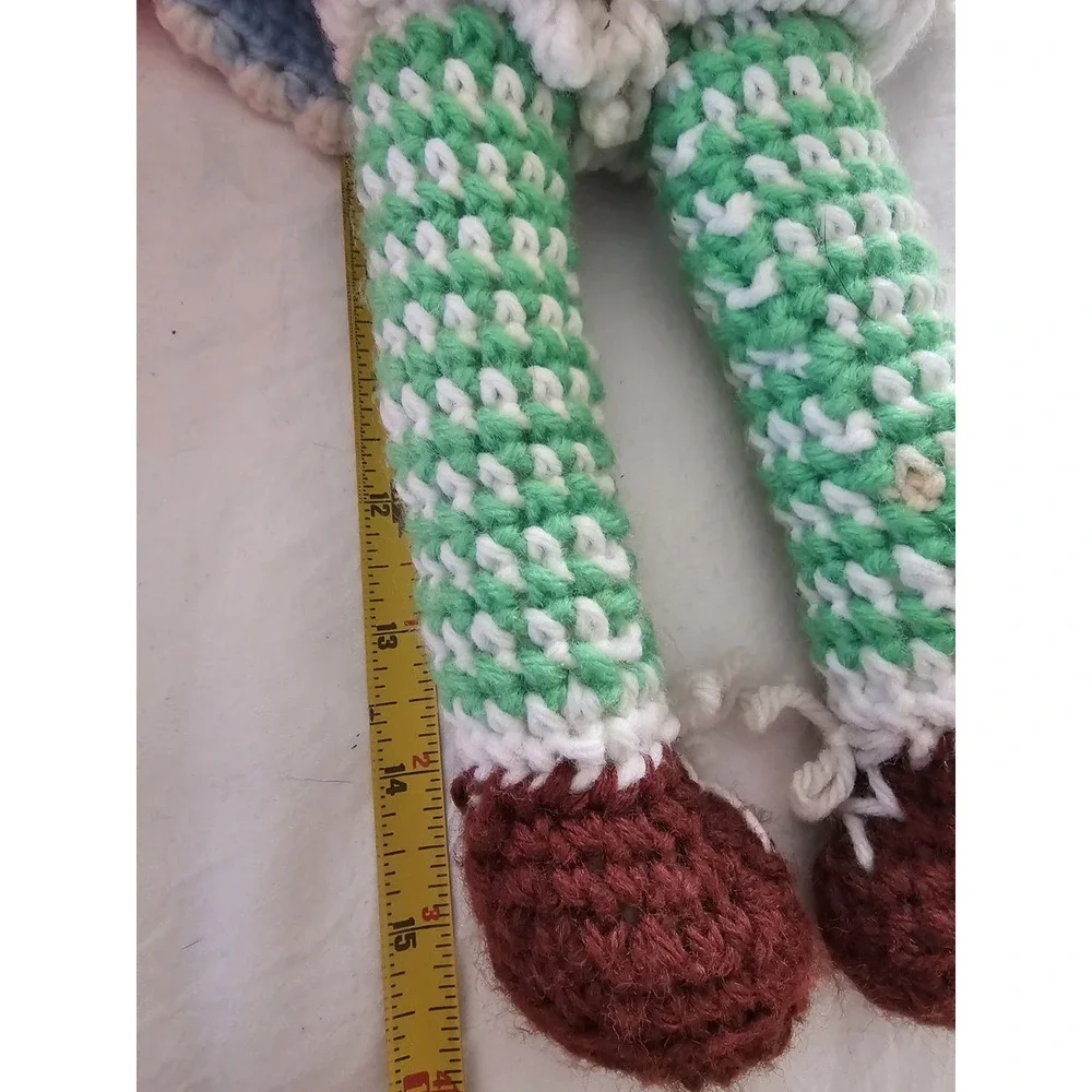 Vintage Handmade Crocheted Dolls Lot of 7+ Accessories Hong Kong Yarn Dolls READ